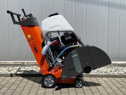 Husqvarna FS 413 aljzatvágó