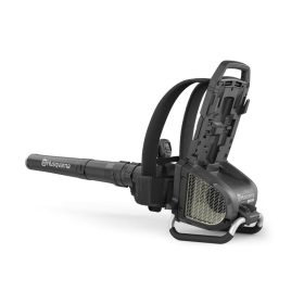 Husqvarna 550iBTX akkumulátoros háti lombfúvó (csak gép)