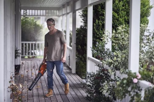 Husqvarna 120iB akkumulátoros lombfúvó (csak gép)