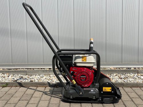 Husqvarna LFV 80 lapvibrátor (Honda)