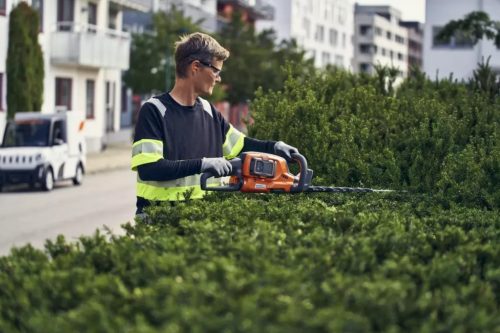 Husqvarna 522iHDR60 akkumulátoros sövénynyíró (csak gép)