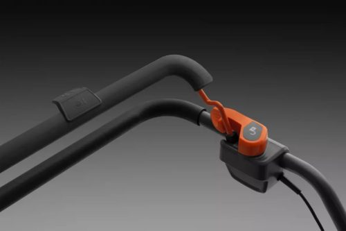 Husqvarna LC 137i akkumulátoros fűnyíró (csak gép)