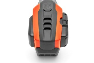 Husqvarna 110iL akkumulátoros szegélyvágó (akkumulátorral és töltővel)