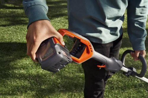 Husqvarna 215iL akkumulátoros szegélyvágó (csak gép)