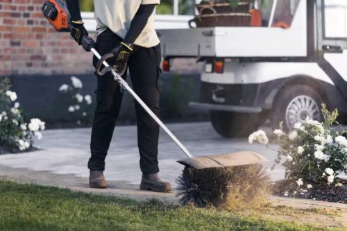 Husqvarna 525iLK akkumulátoros fűszegélynyíró (csak motor)