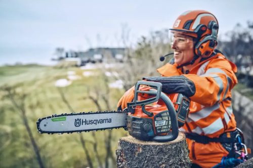 Husqvarna T542i XP akkumulátoros láncfűrész (csak gép)