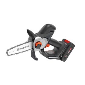 Husqvarna Aspire P8X-P4A ágvágó fűrészakkumulátorral és töltővel